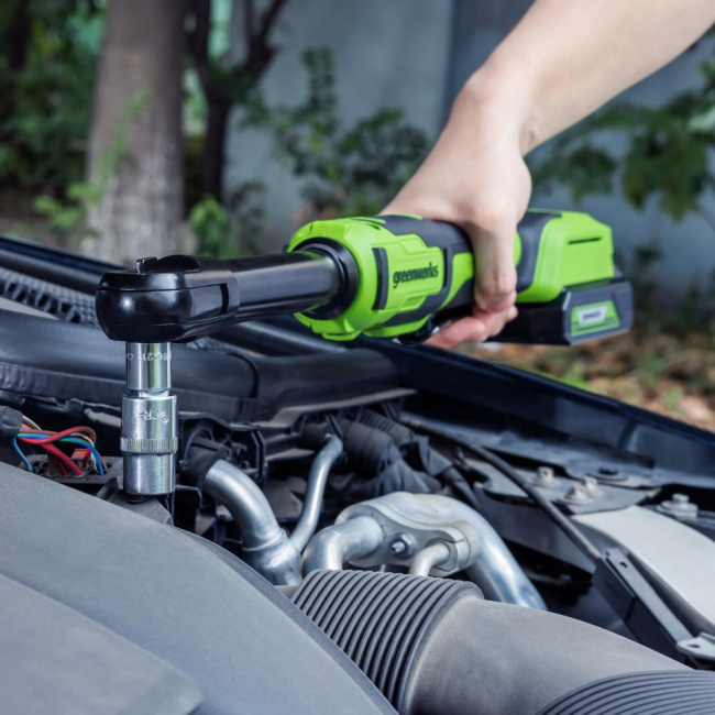 Гайковерт-трещотка удлиненная Greenworks GD24RWX 24V аккумуляторная