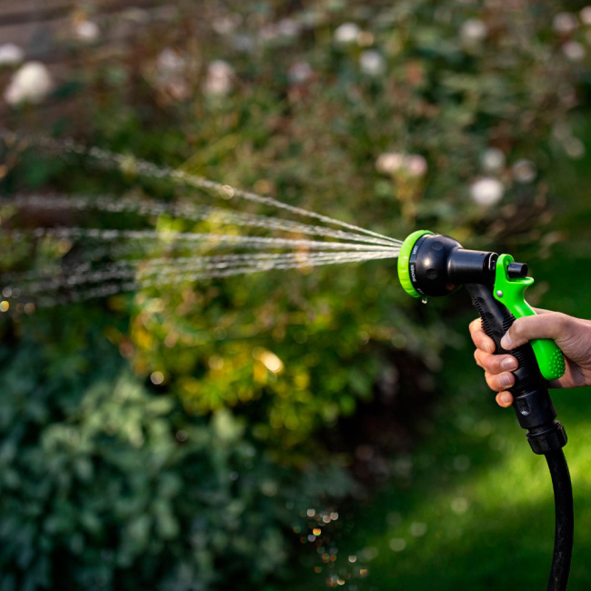 Насос для полива Greenworks G24SWP 24V аккумуляторный 