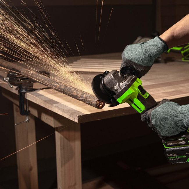Шлифовальная машина угловая Greenworks AG590 24V аккумуляторная 