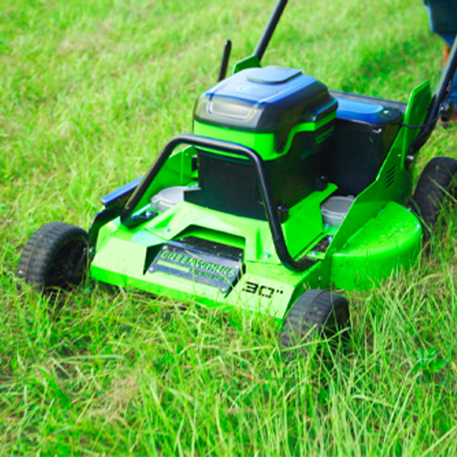 Газонокосилка самоходная Greenworks 82LM30S 82V аккумуляторная 