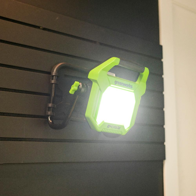 Фонарь светодиодный Greenworks WL320H (G24WL) 24V аккумуляторный 