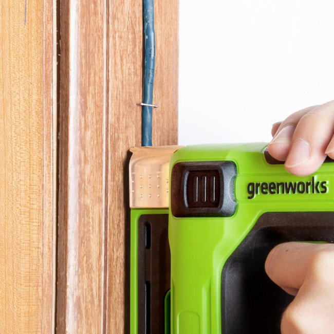 Степлер Greenworks G24CS10 24V аккумуляторный