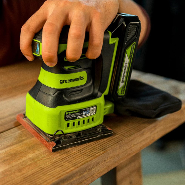 Шлифовальная машина плоская Greenworks G24SS14 24V аккумуляторная