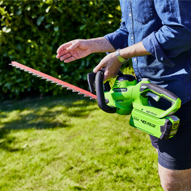 Кусторез Greenworks G40HT61 40V аккумуляторный