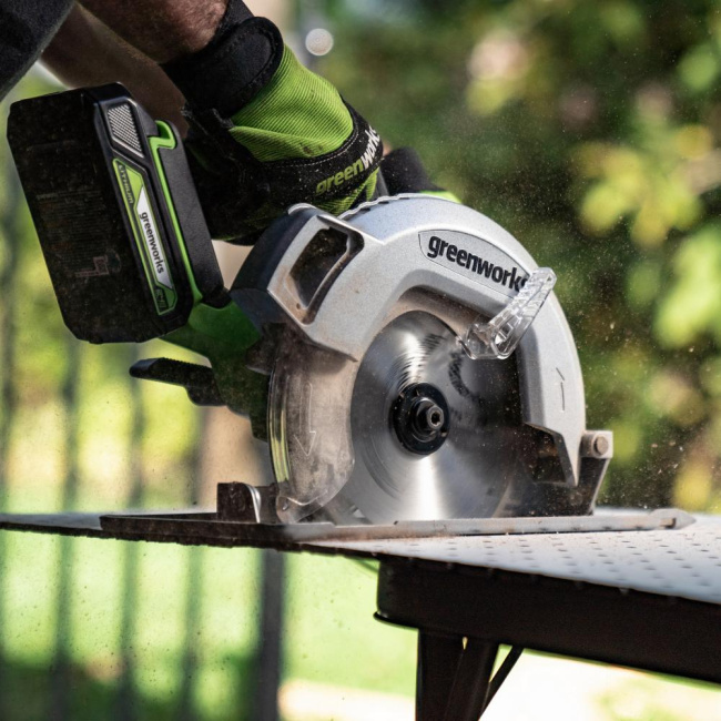 Пила циркулярная Greenworks GD24CS 24V аккумуляторная
