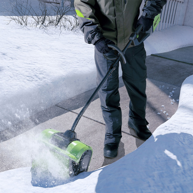 Снегоуборщик Greenworks GD60SS 60V аккумуляторный 
