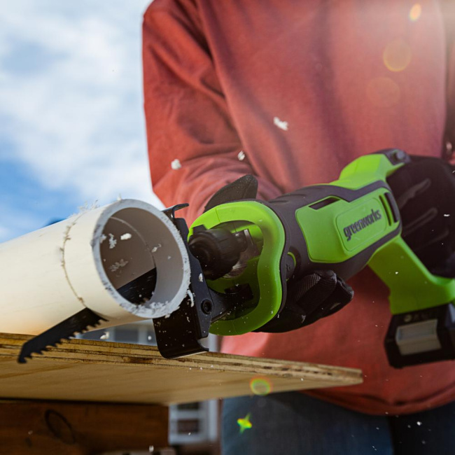Пила сабельная Greenworks RS326 (GPT-BLRS-1) 24V аккумуляторная 