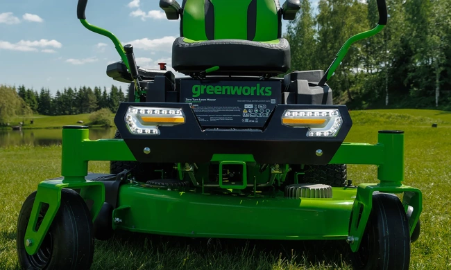 Райдер аккумуляторный Greenworks GC82ZT107 82V