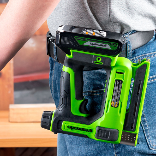 Степлер Greenworks G24CS10 24V аккумуляторный