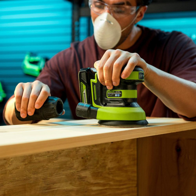 Шлифовальная машина эксцентриковая Greenworks OS325 24V аккумуляторная 