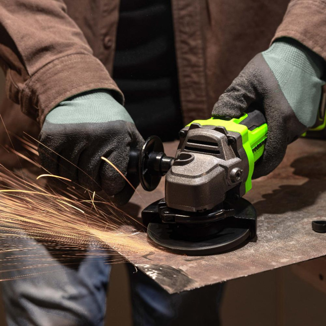 Шлифовальная машина угловая Greenworks AG590 24V аккумуляторная 