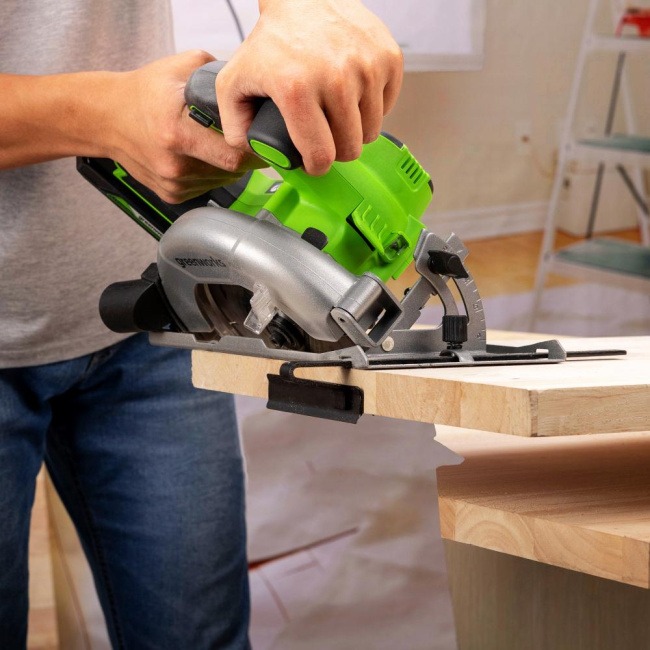 Пила циркулярная Greenworks GD24CS165 24V аккумуляторная 
