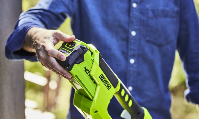 Триммер Greenworks G40LT30 40V аккумуляторный 