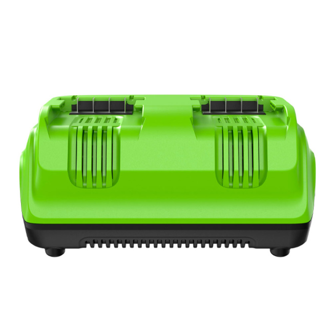 Ультрабыстрое двойное зарядное устройство Greenworks G24X2C8 24V