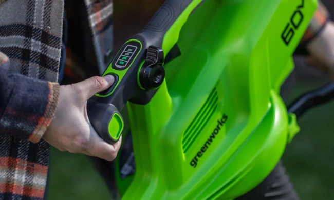 Воздуходувка-пылесос Greenworks GD60BVII 60V аккумуляторная