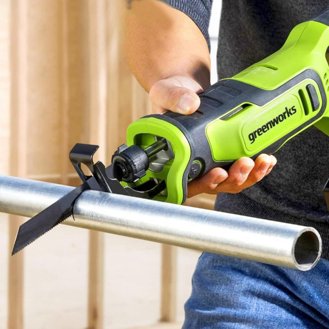 Пила сабельная Greenworks RS326 (GPT-BLRS-1) 24V аккумуляторная 