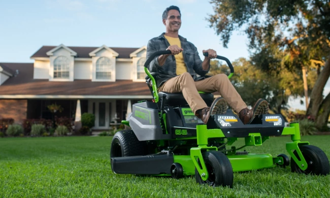 Райдер аккумуляторный Greenworks GC82ZT107 82V