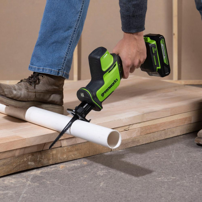 Пила сабельная Greenworks RS526 (GPT-CRS-25) 24V аккумуляторная