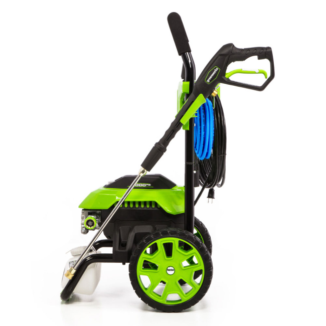 Мойка высокого давления Greenworks GHP2000 электрическая
