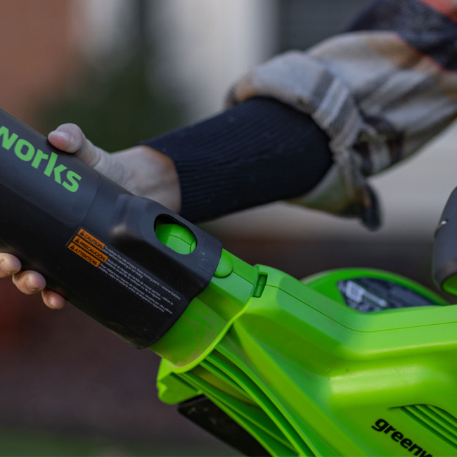 Воздуходувка-пылесос Greenworks GD40BVII 40V аккумуляторный