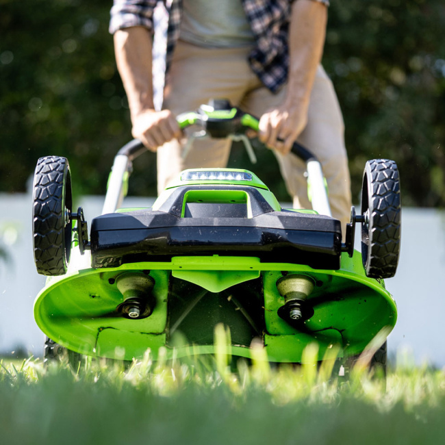 Газонокосилка самоходная Greenworks GD60LM61 60V аккумуляторная