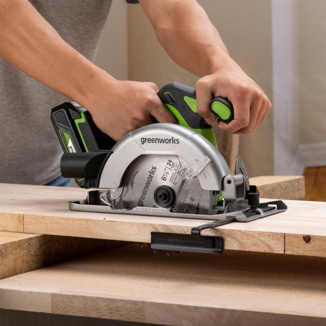 Пила циркулярная Greenworks GD24CS165 24V аккумуляторная 