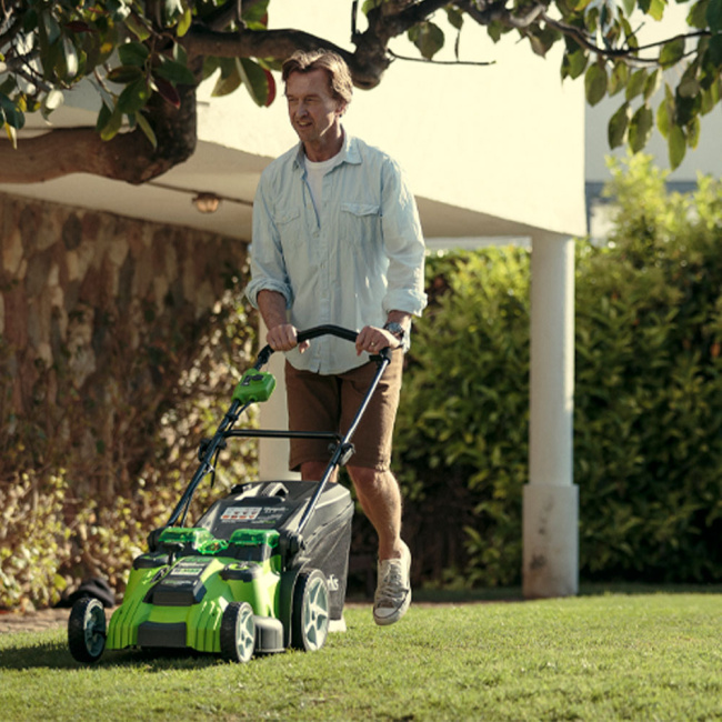 Газонокосилка Greenworks TwinForce G40LM49DB 40V аккумуляторная
