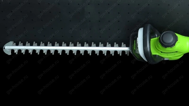 Кусторез Greenworks GHT7068 Deluxe электрический 