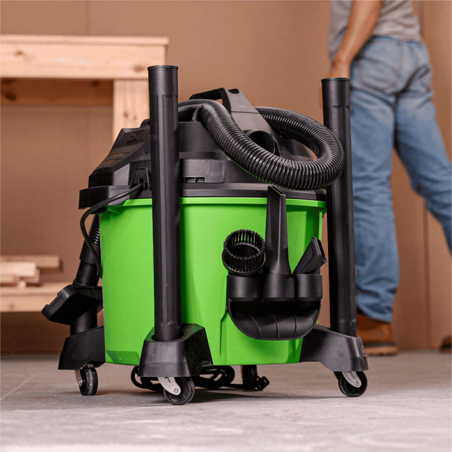Пылесос строительный Greenworks G120WDV электрический