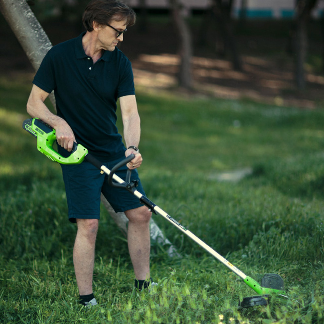 Триммер Greenworks G40LT30 40V аккумуляторный