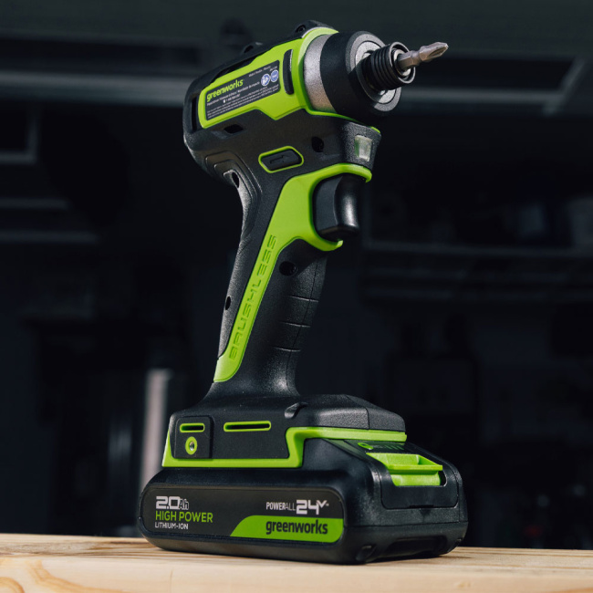 Винтоверт ударный Greenworks ID3170, 24V аккумуляторный
