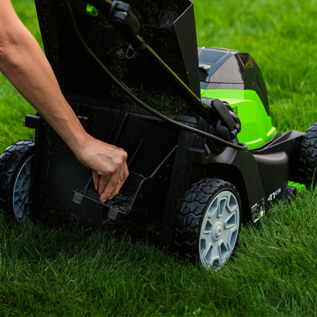 Газонокосилка Greenworks G24X2LM41 24V аккумуляторная
