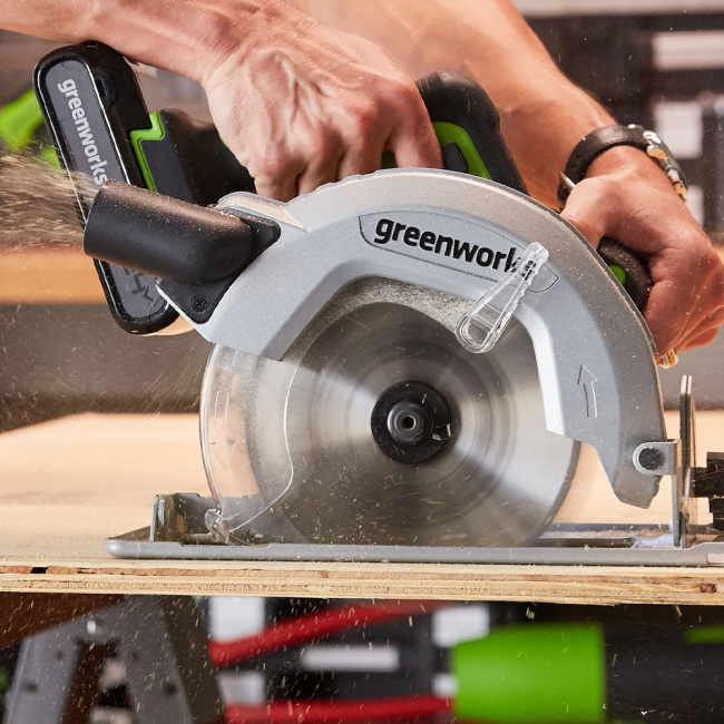 Аккумулятор с двумя USB-C разъемами Greenworks G24B4+ 24V 4Ач